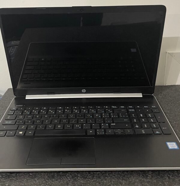Laptop Dell Latitude 3510 i5-10210U 8GB RAM 256GB SSD