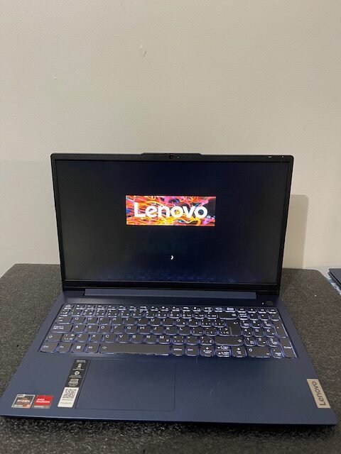 Lenovo IdeaPad Slim 3